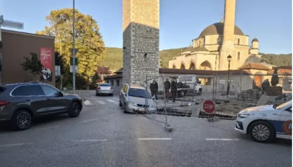 Pljevlja: Upao u kanal pa pobjegao iz automobila