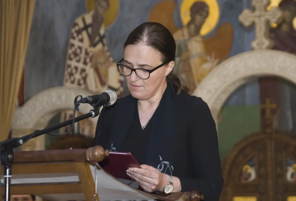 Milica Bakrač dobitnica nagrade &bdquo;Pečat varo&scaron;i sremskokarlovačke&ldquo; za knjigu poezije &bdquo;Hranitelj ptica&ldquo;