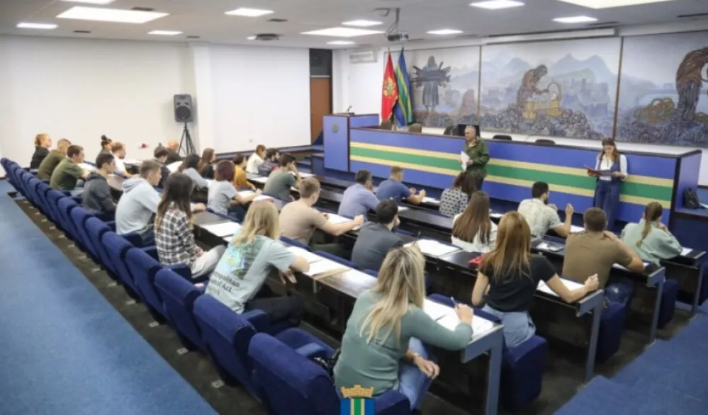 Mensa Crna Gora u saradnji sa Op&scaron;tinom Bar održala test bazične inteligencije