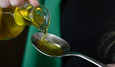 Konzumiranje samo pola ka&scaron;ike maslinovog ulja može smanjiti rizik od demencije