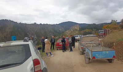 Mje&scaron;tani pljevaljskog Bobova dali rok: Sedam dana za doznaku drva za ogrev ili stalna blokada puta