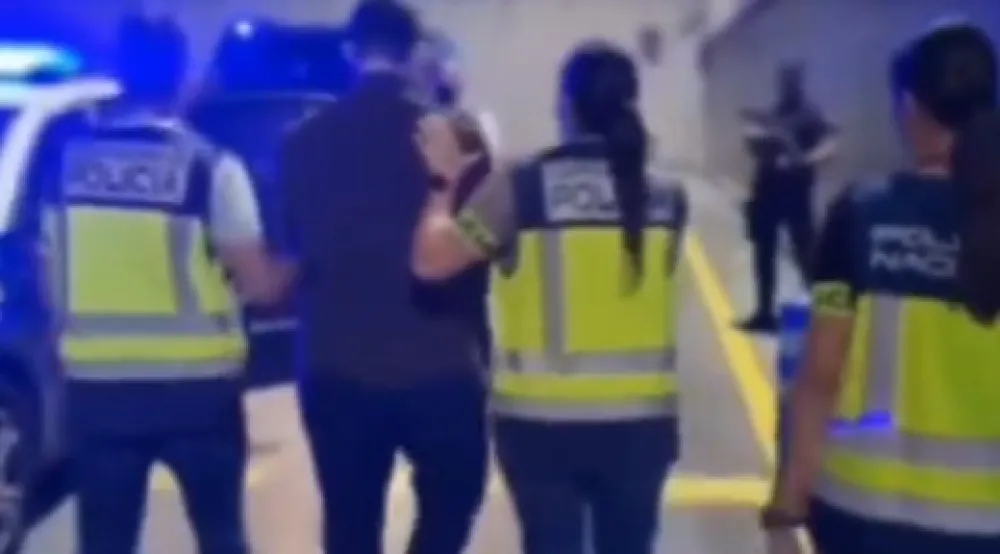 Džonija sa Vračara traži pet država, među njima i Crna Gora