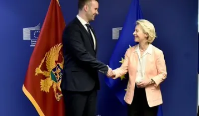 Fon der Lajen u subotu sa Spajićem i Milatovićem u Podgorici