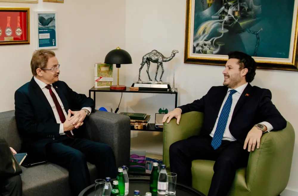 Peter Felten i Dritan Abazović