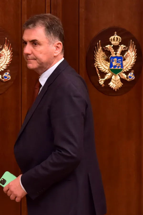 Ivanović uskoro u sudnici, optužnica "te&scaron;ka" 16,5 miliona dolara