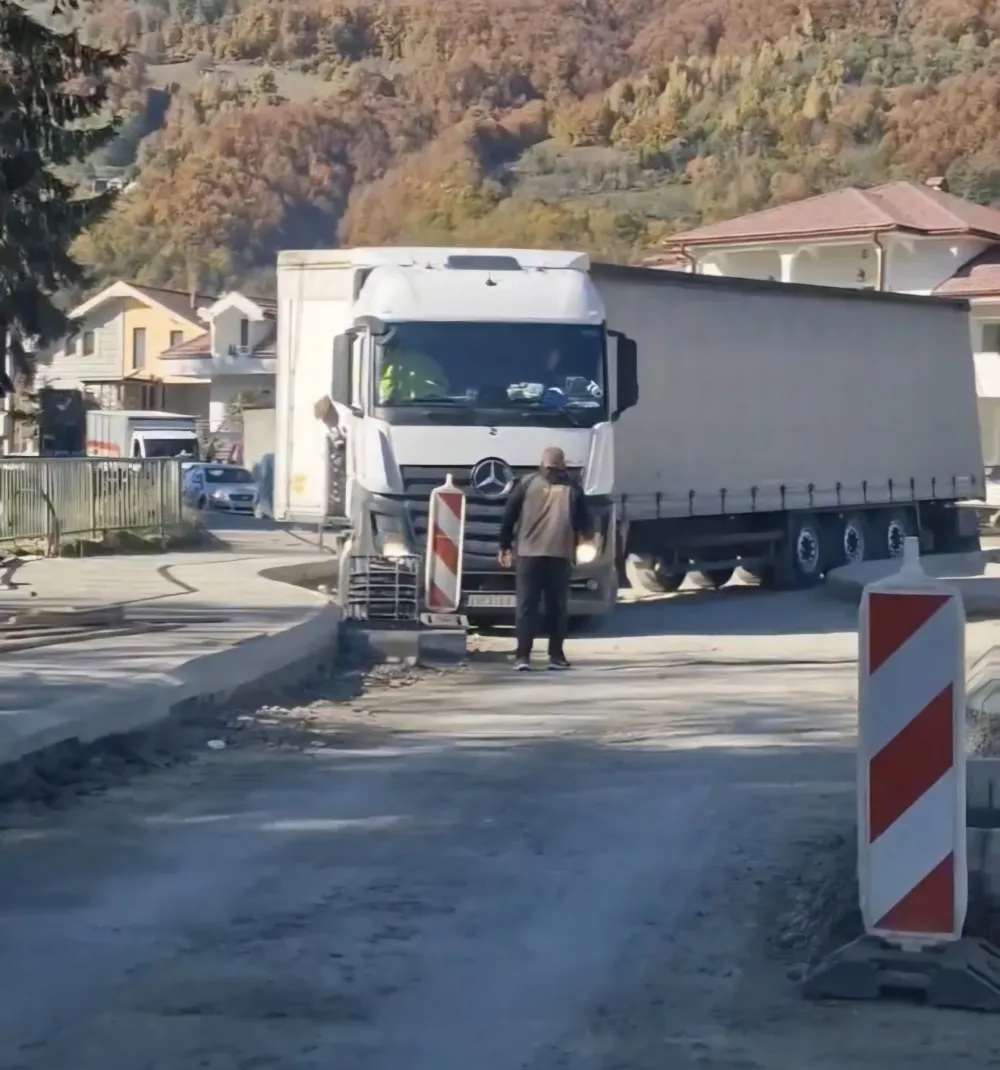 Kružnog toka u Plavu ni na vidiku