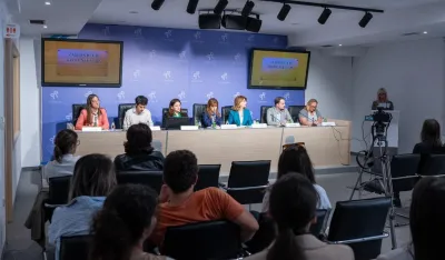 Sa&nbsp;panel diskusije "Povezana zajednica &ndash; osnaženi mladi" poručili: Interes prava djece i mladih da &scaron;tite svi akteri u dru&scaron;tvu