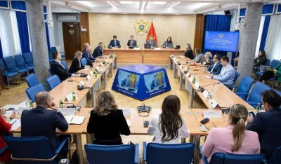 Za "Glosariј" i tri ćerke firme 150 miliona iz budžeta
