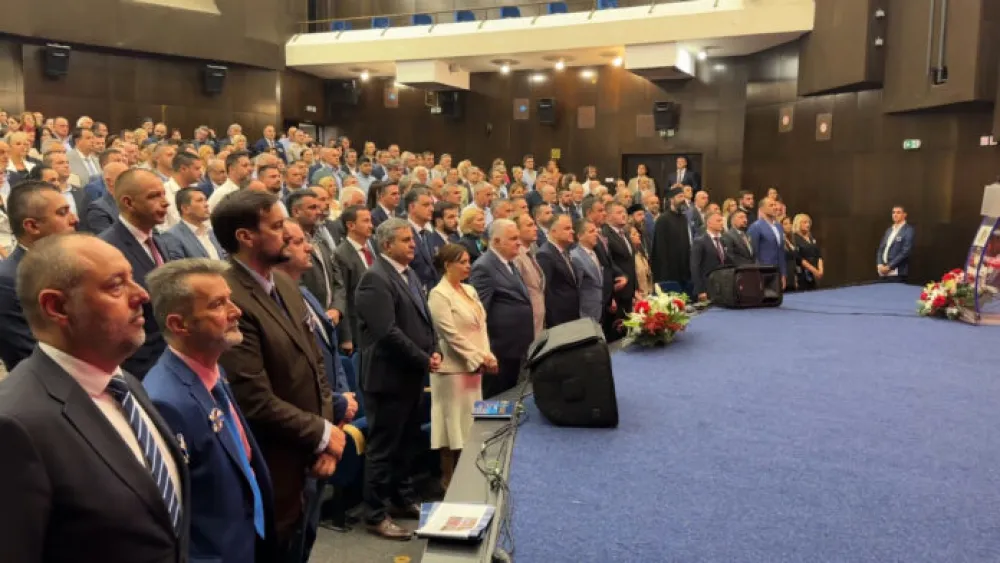 Herceg Novi napreduje jer snagu pronalazi u zajedni&scaron;tvu i slozi