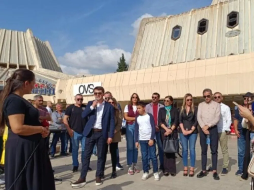 Daris Mujić nakon 20 dana provedenih u Kliničkom centru iza&scaron;ao iz bolnice