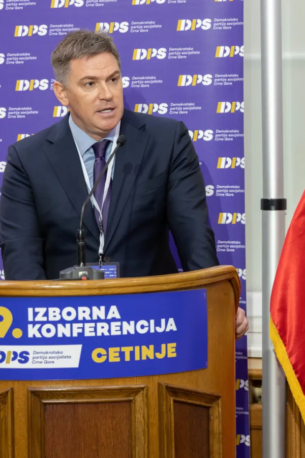 Huter: Pokrenućemo inicijativu da se Mandić proglasi personom non grada na Cetinju