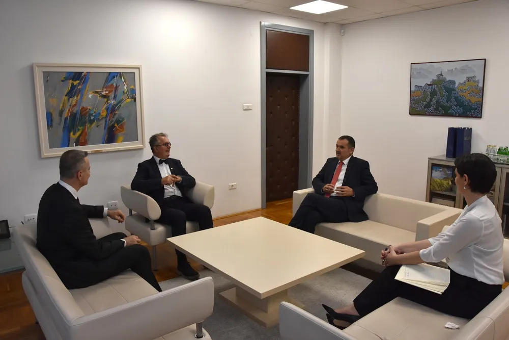 Rektor UCG sa ambasadorom Srbije: Iskoristiti mogućnosti za saradnju na različitim poljima obrazovanja