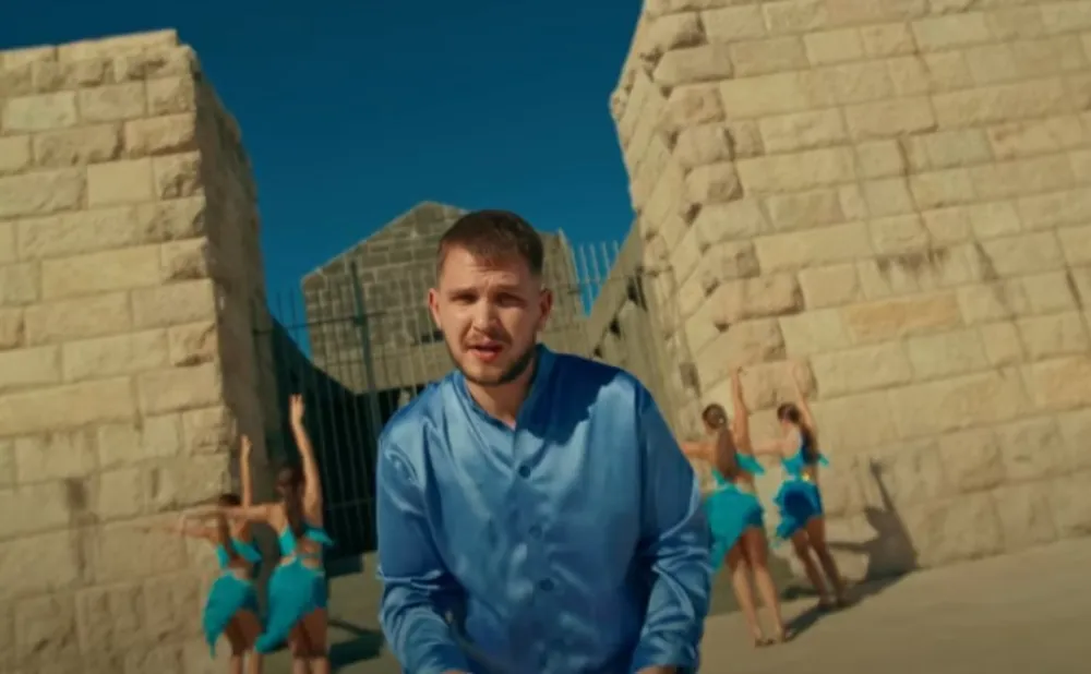 Spot na Lovćenu kod mauzoleja Petra II Petrovića Njego&scaron;a