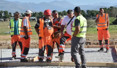 &Scaron;trajk zaposlenih u Crnagoraputu