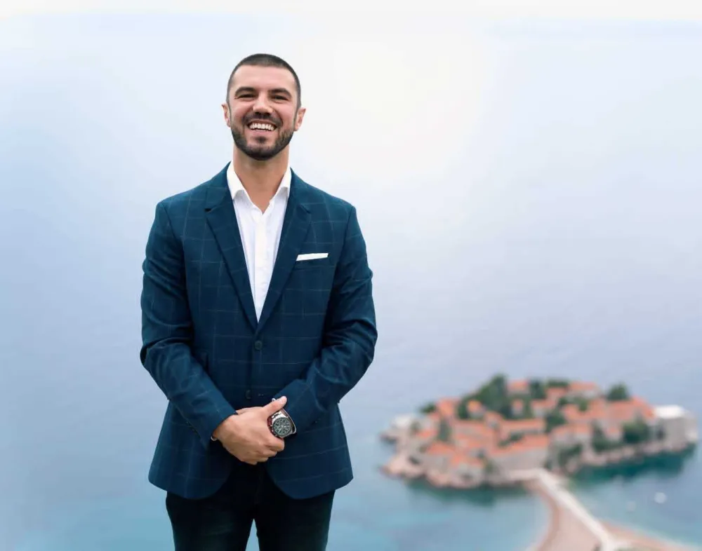 Džiknić:&nbsp;Nećemo dozvoliti da se obruč &nbsp;kriminalnog režima stegne oko Budve