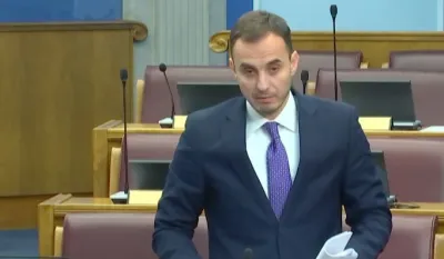 Konatar: Funkcioneri Vlade kao rogovi u vreći, dok je Abazović bio premijer DPS je bio na minimumu