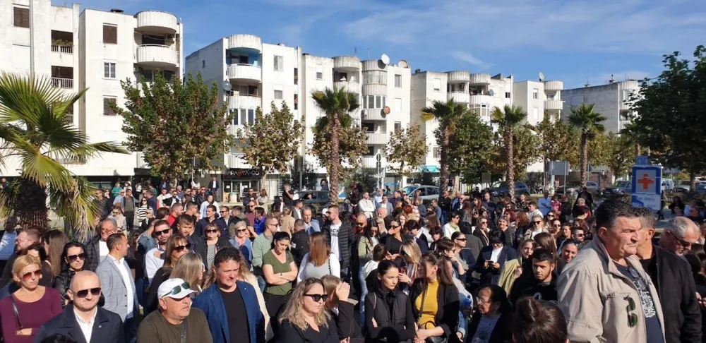 Sa protesta u Ulcinju