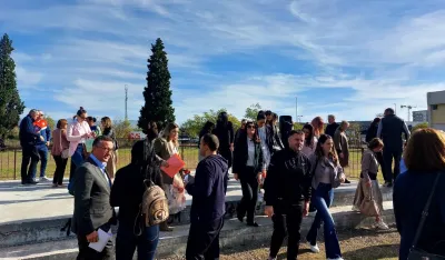 Protest nastavnika podgoričke &scaron;kole: Na posao dolazimo sa strahom