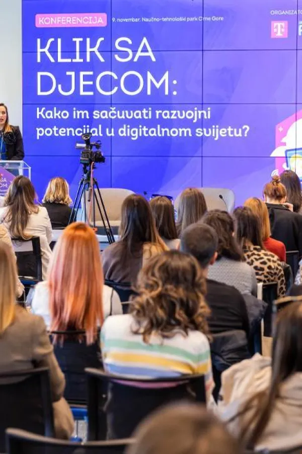 Pravom ravnotežom omogućiti djeci da koriste digitalne tehnologije