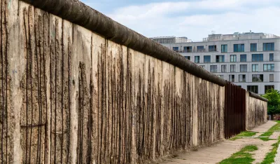 Samo u Crnoj Gori zid nije pao