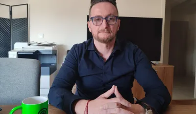 Rastu dolar i Trampove akciјe, padaјu sankciјe Rusiјi?