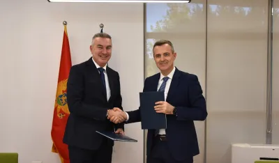 Božović i đeka potpisali memorandum