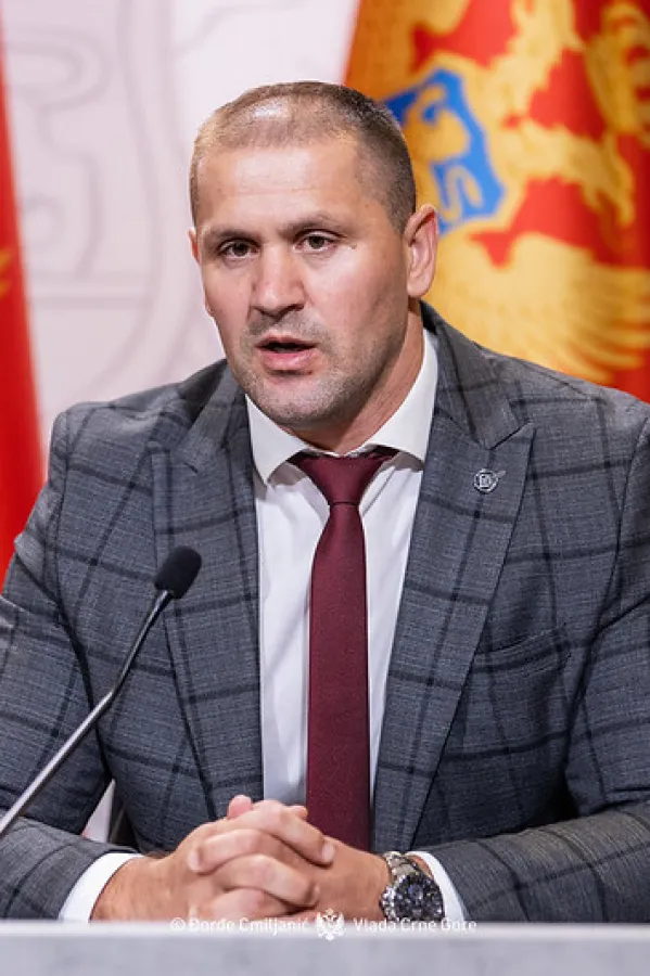 &Scaron;ćepanović: Uhap&scaron;ene dvije osobe koje se dovode u neposrednu vezu sa ubistvima Lipovine i Pejakovića