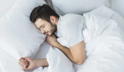 Ako spavate u ovom položaju možda imate ozbiljan zdravstveni problem