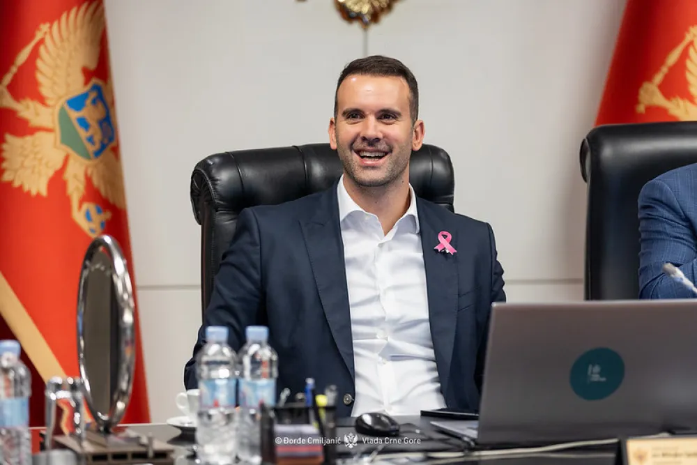 Spajić: Njego&scaron; obavezuje i inspiri&scaron;e na izvrsnost, pregala&scaron;tvo, prevazilaženje i usavr&scaron;avanje
