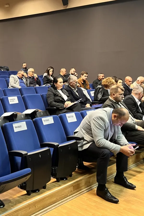 U SO Zeta birali novog potpredsjednika, a biv&scaron;em nijesu usvojili ostavku