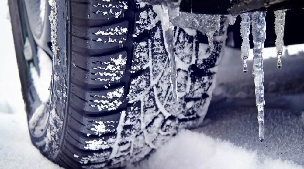 Od 15. novembra obavezne zimske gume