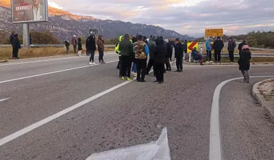 Op&scaron;tina Nik&scaron;ić: Osnovano sumnjamo da je pozadina okupljanja političke prirode