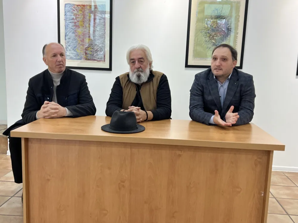 САОПШТЕЊЕ ЖИРИЈА