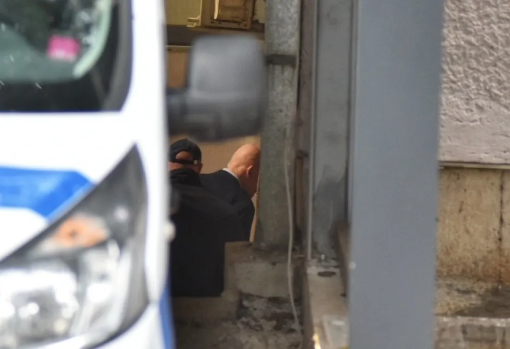 (FOTO) Katnić i Lazović privedeni u sud: Nastavlja se roči&scaron;te za kontrolu optužnice