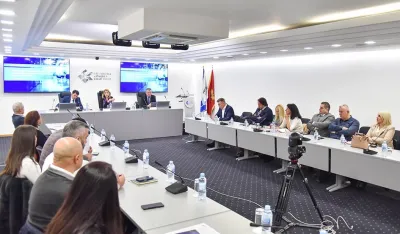 Modeli unapređenja rada u privrednim dru&scaron;tvima u većinskom državnom vlasni&scaron;tvu &ndash; Uporedna praksa u regionu