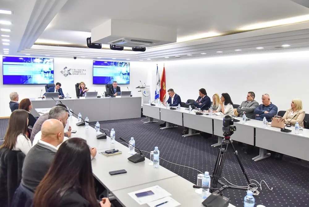 Modeli unapređenja rada u privrednim dru&scaron;tvima u većinskom državnom vlasni&scaron;tvu &ndash; Uporedna praksa u regionu