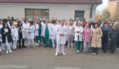 (FOTO) Apel Sindikata slobodnih radnika Op&scaron;te bolnice Nik&scaron;ić: Nadležni da obrate pažnju na nas