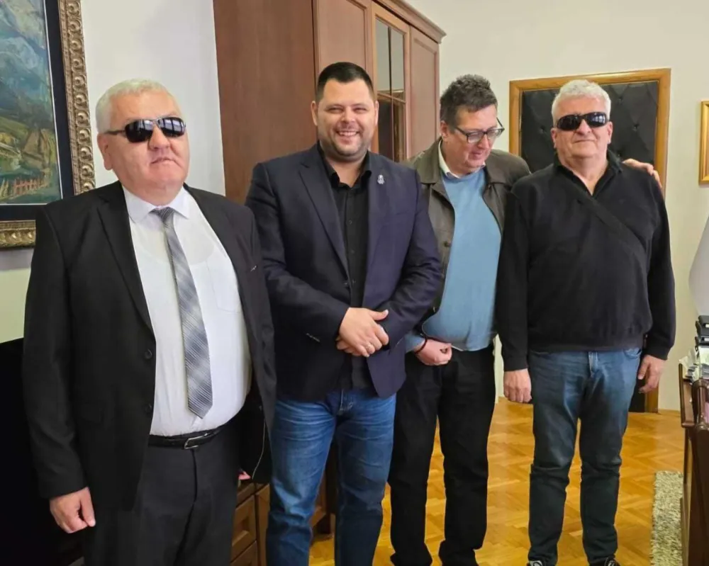 Nik&scaron;ić: Кovačević čestitao Nikaču za osvojenu bronzu na Svjetskom pojedinačnom prvenstvu u &scaron;ahu