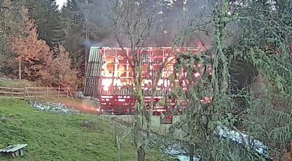 U selu Metaljka kod Pljevalja ponovo zapaljeni obјekti mјe&scaron;tana: Imovina Mirkovića po 11. put na udaru migranata