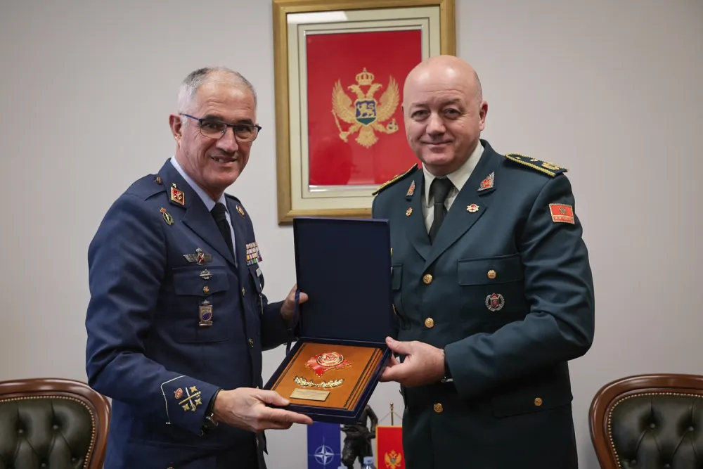 (FOTO) Komandant NATO CAOC u posjeti Crnoj Gori