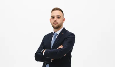 Paunović: Spremamo dokumentaciju o tome kako je jedan član parlamenta varao Skup&scaron;tinu i uzimao novac