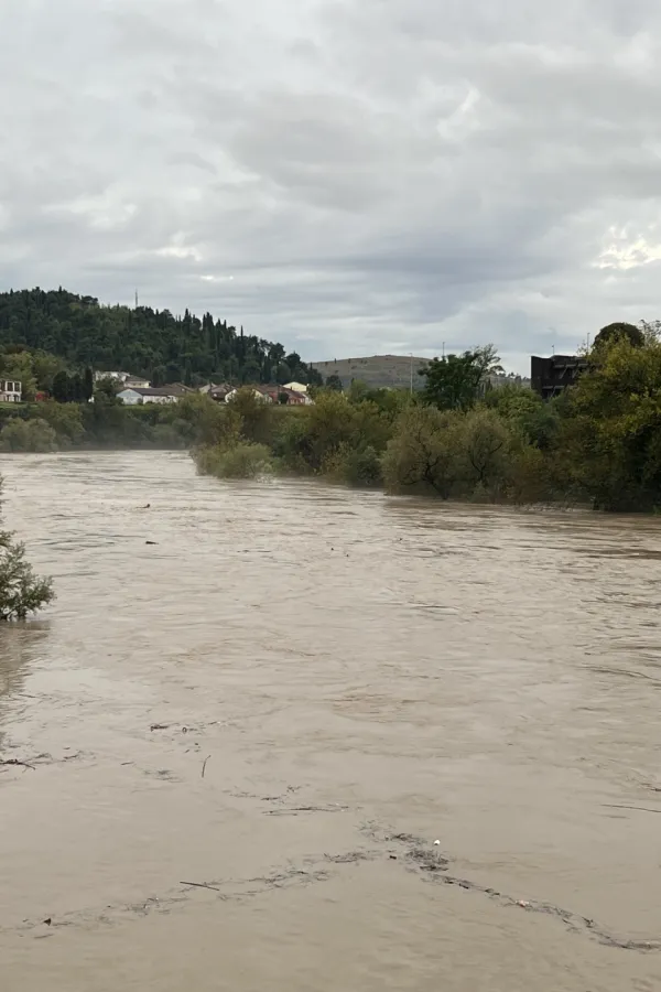 Morača za popodne narasla pet metara, Cijevna se izlila, veći nivo Zete, Bojane, Lima&hellip;