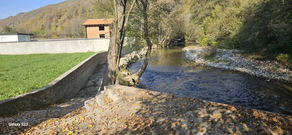 Dio mјe&scaron;tana Voljavca kod Biјelog Polja se protivi postavljanju obalo utvrde na riјeci Bistrici