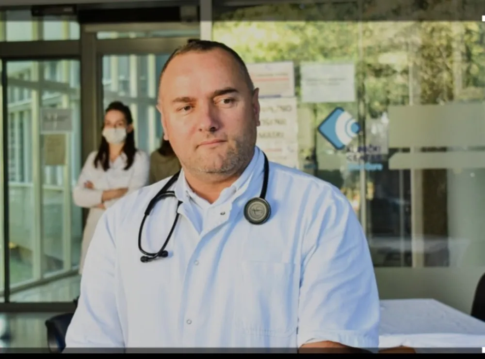 ASK utvrdila da doktor Vladimir Jovanović nije prijavio sva primanja i imovinu: Previdio prihode iz sedam ustanova, kuću i auta