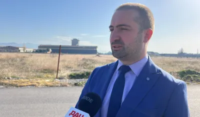 (VIDEO) Ni&scaron;avić: Nasut "divlji" put preko parcele za kolektor u Dajbabama