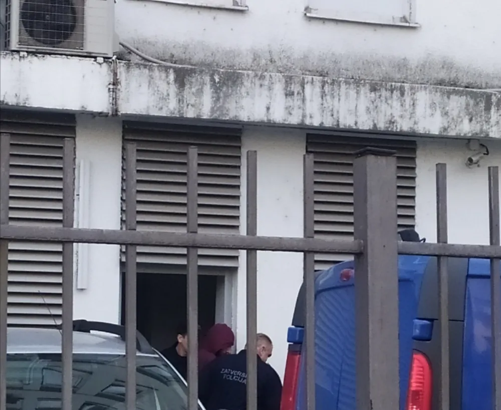 Vi&scaron;i sud Đuričkoviću neće da vrati "BMW"