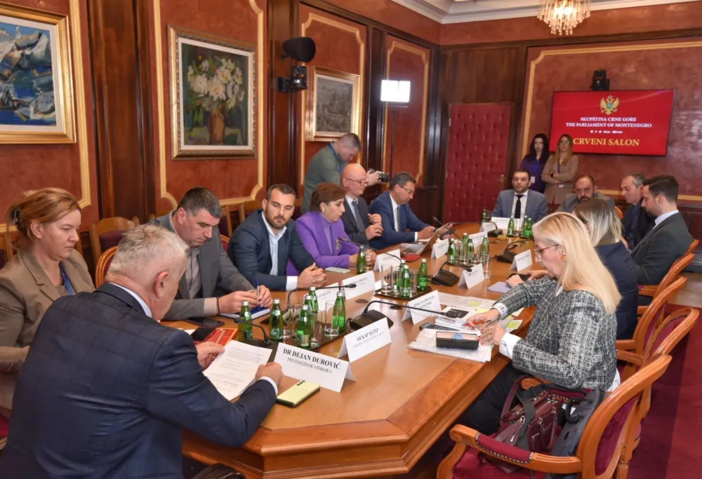 Stočarima dosad isplatili 250.000 eura na ime naknade &scaron;tete pričinjene kju groznicom