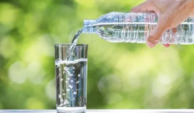 Povećan unos vode ublažava i sprečava dva učestala oboljenja