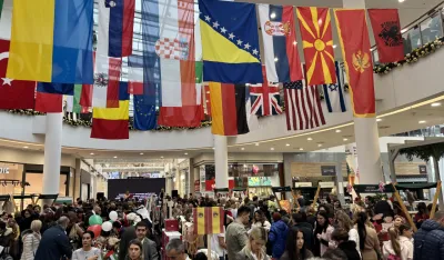 Diplomatski humanitarni bazar 