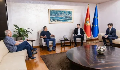 bivsi radnici kap-a na sastanku sa premijerom